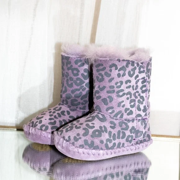 Baby Uggs - Picture 3 of 3